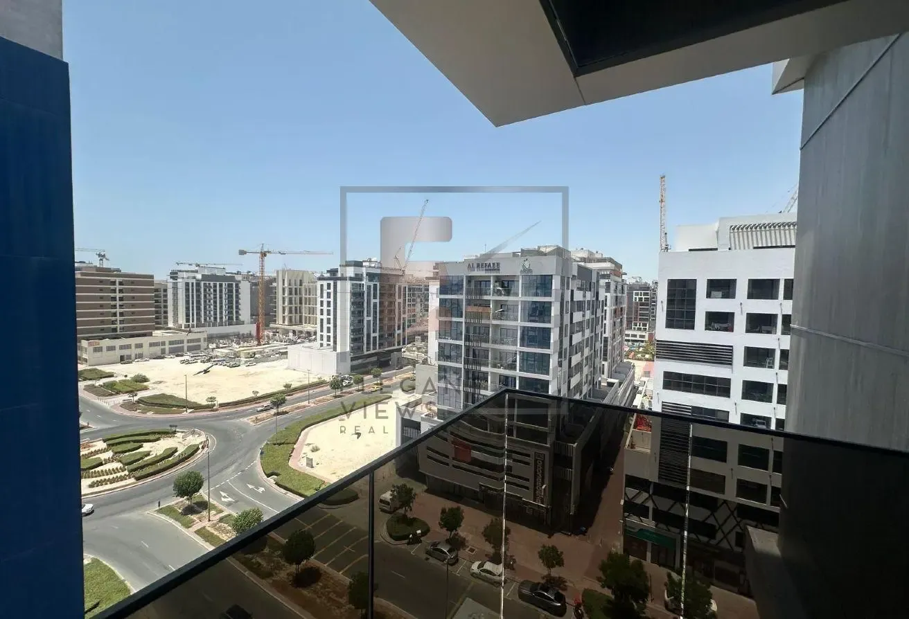 Comfortable 2 Bedroom Apartment | Haas Building