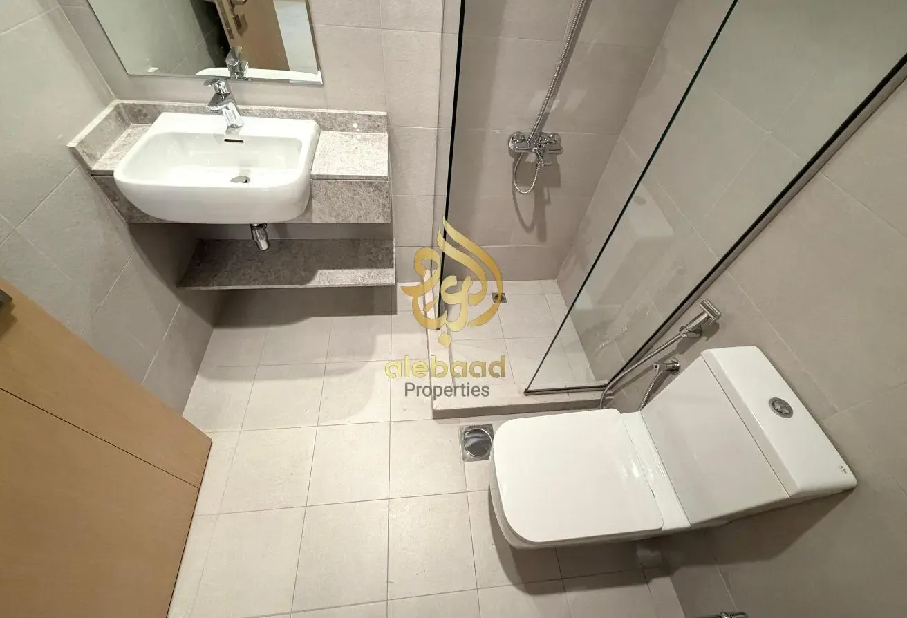 Brand New building 2br apartment 1 month free