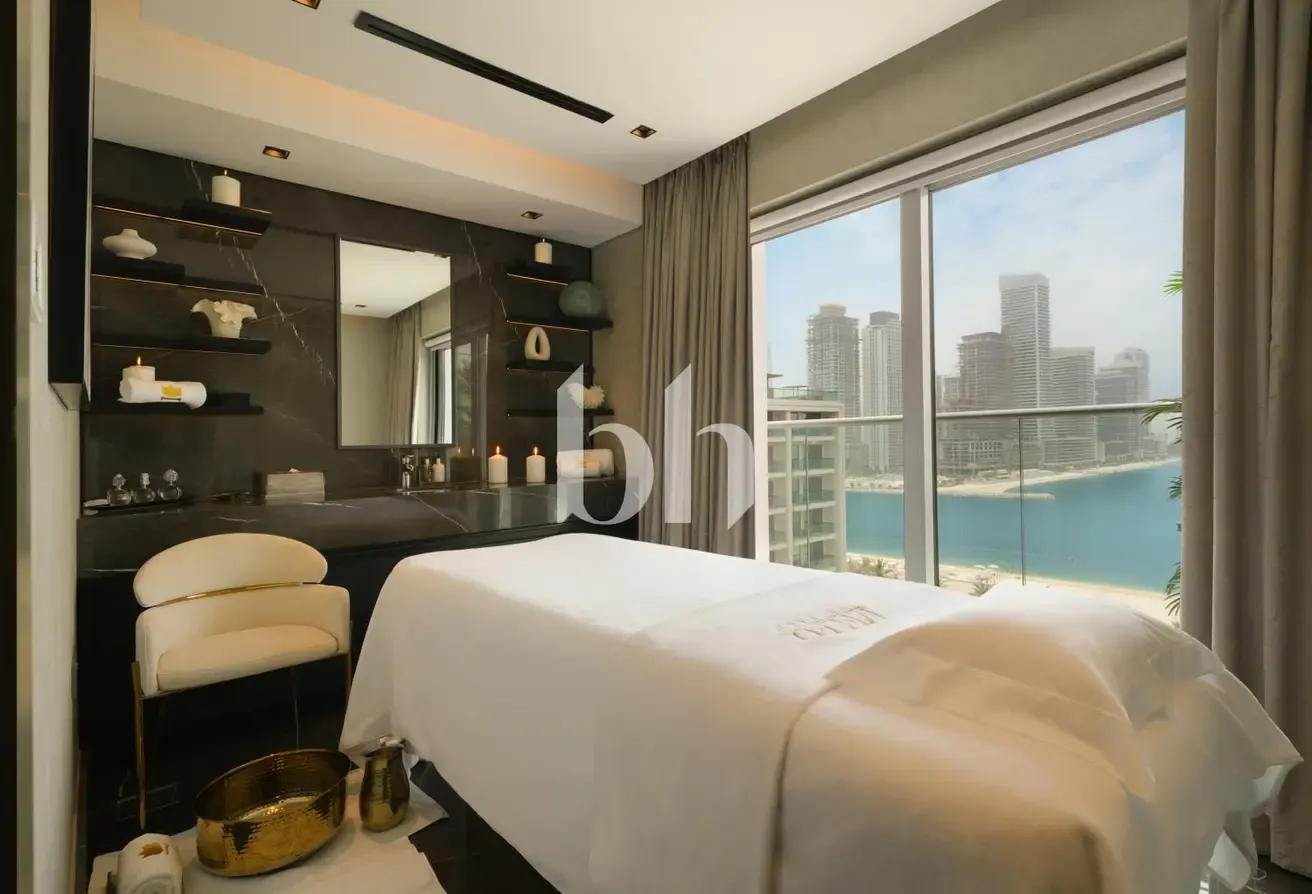 5 Star Hotel | All Bills Included | Beach Access