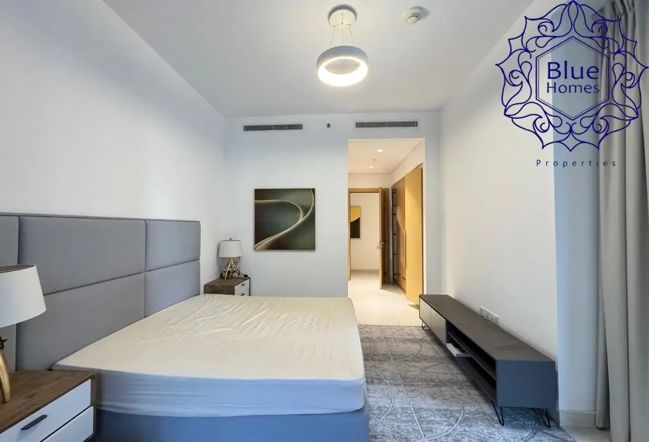 Fully Furnished 2BHK  Modren Living READY TO MOVE