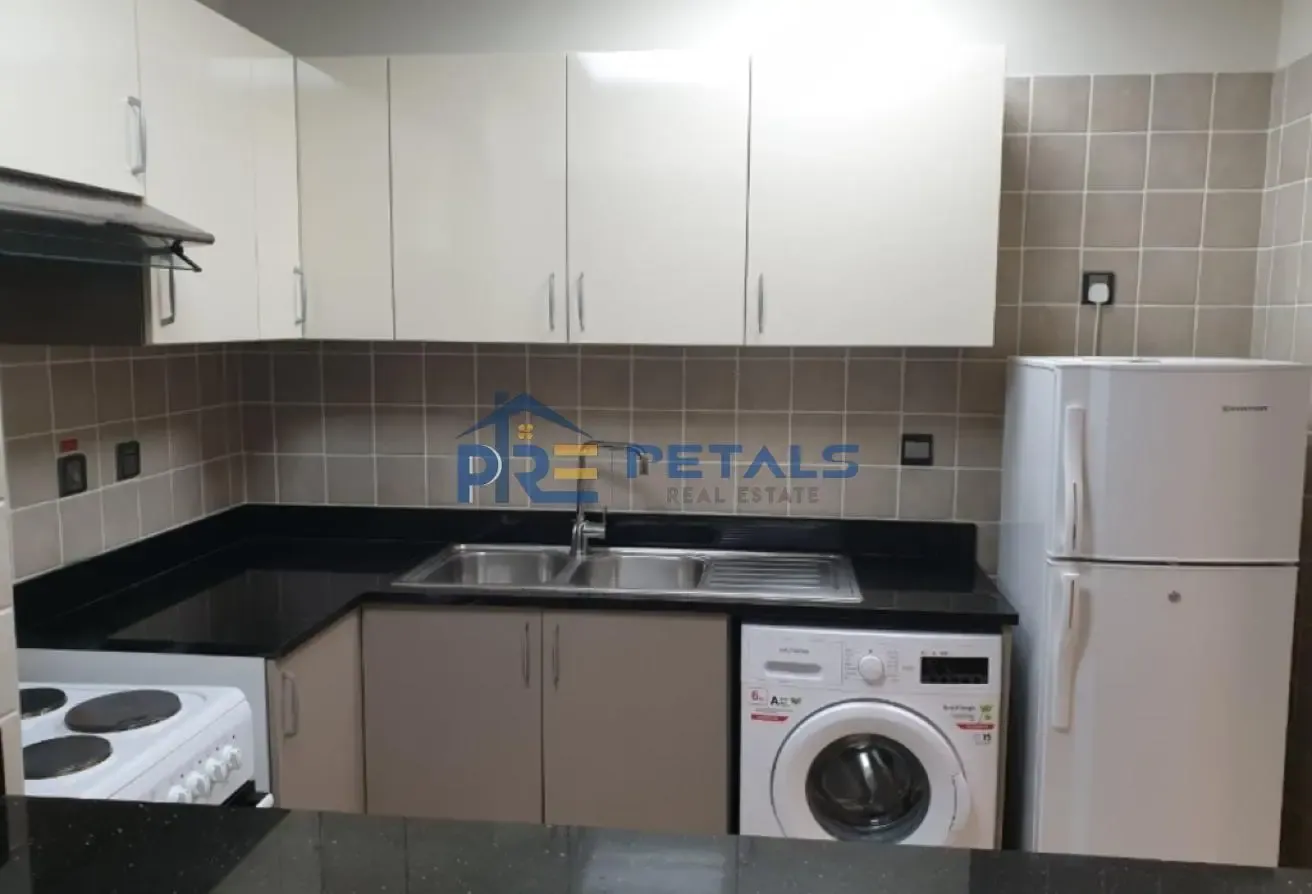 Full Furnished 1BR Spacious Unit Vacant
