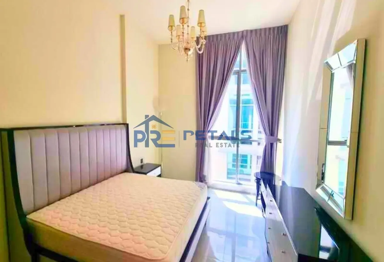 Best Deal Full Furnished Spacious 1 Bedroom