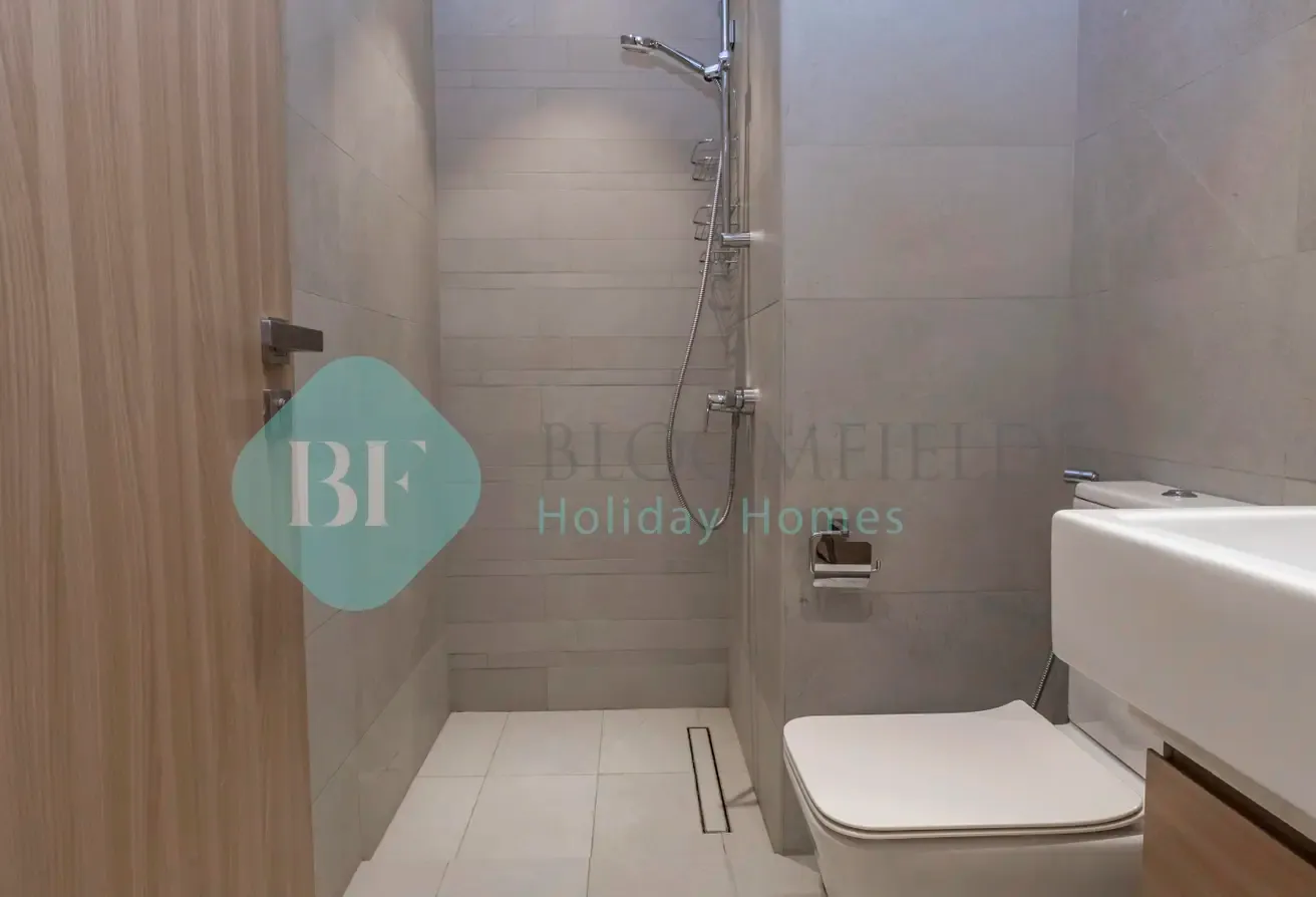 Modern 1BR l Well-Connected Community l Book Now