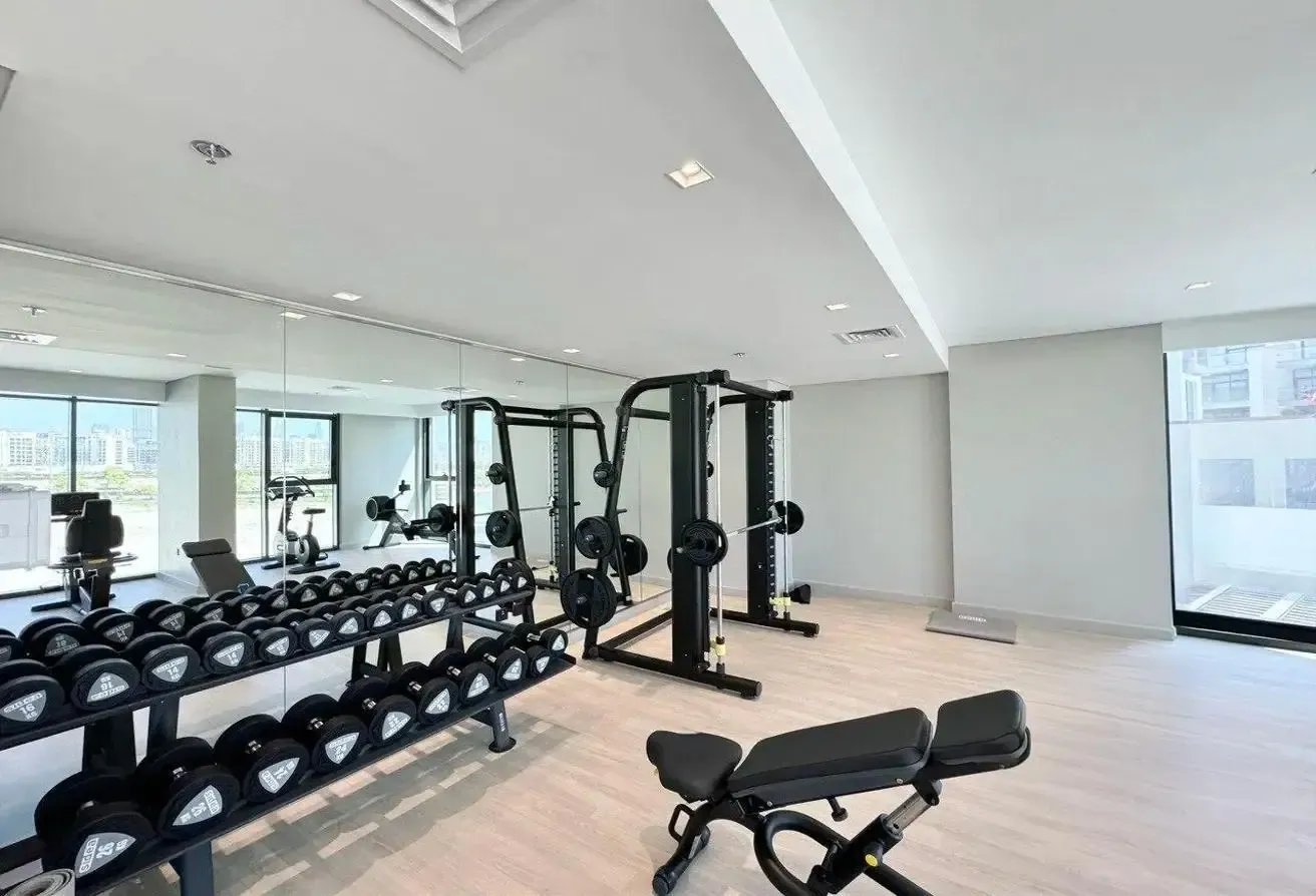 Modern 1BR l Well-Connected Community l Book Now