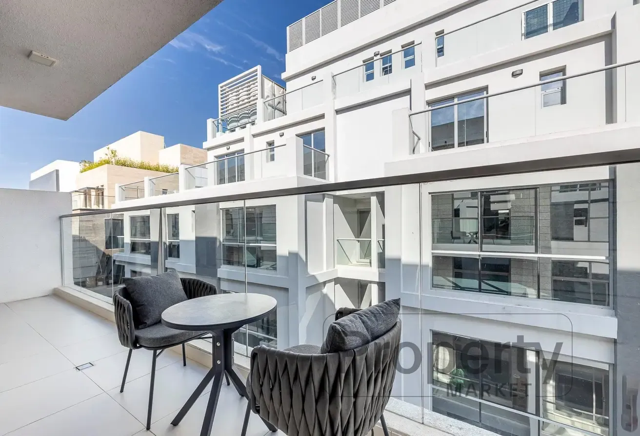 12 Payments Option | Closed Kitchen | Spacious