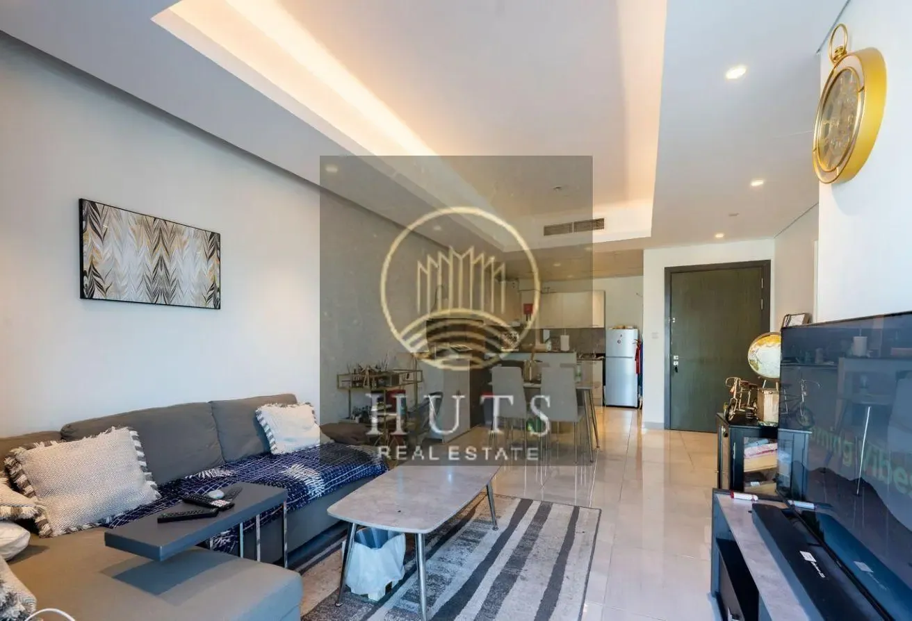 FULLY FURNISHED  | SPACIOUS LAYOUT |  BRIGHT