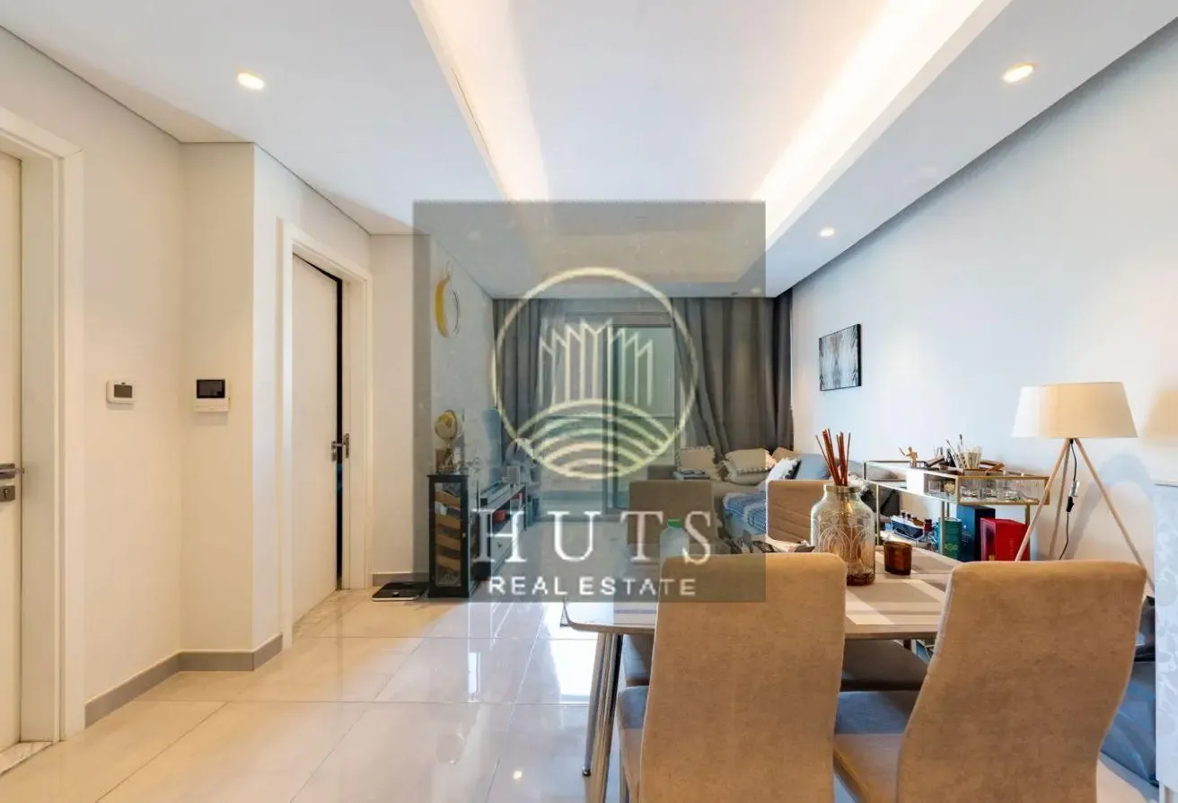 FULLY FURNISHED  | SPACIOUS LAYOUT |  BRIGHT
