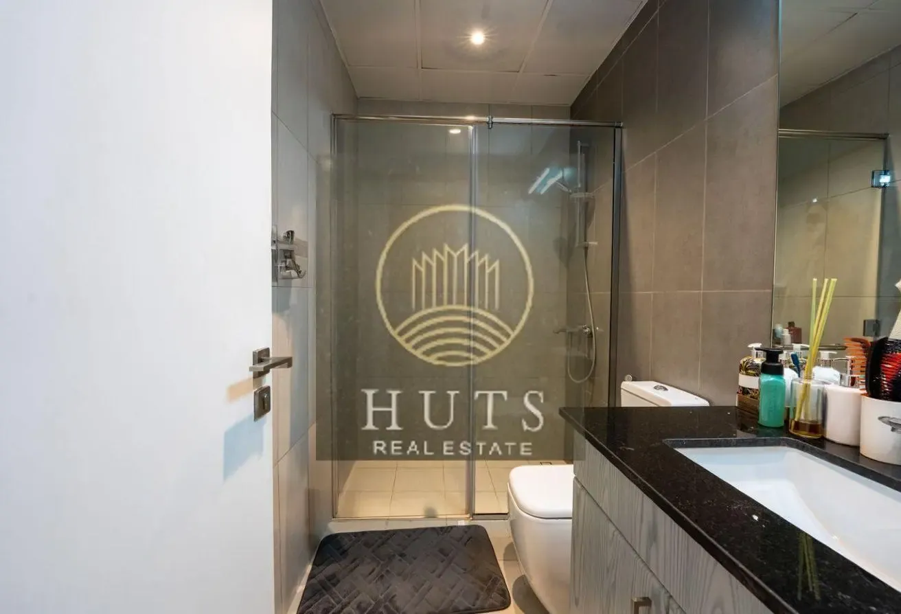 FULLY FURNISHED  | SPACIOUS LAYOUT |  BRIGHT
