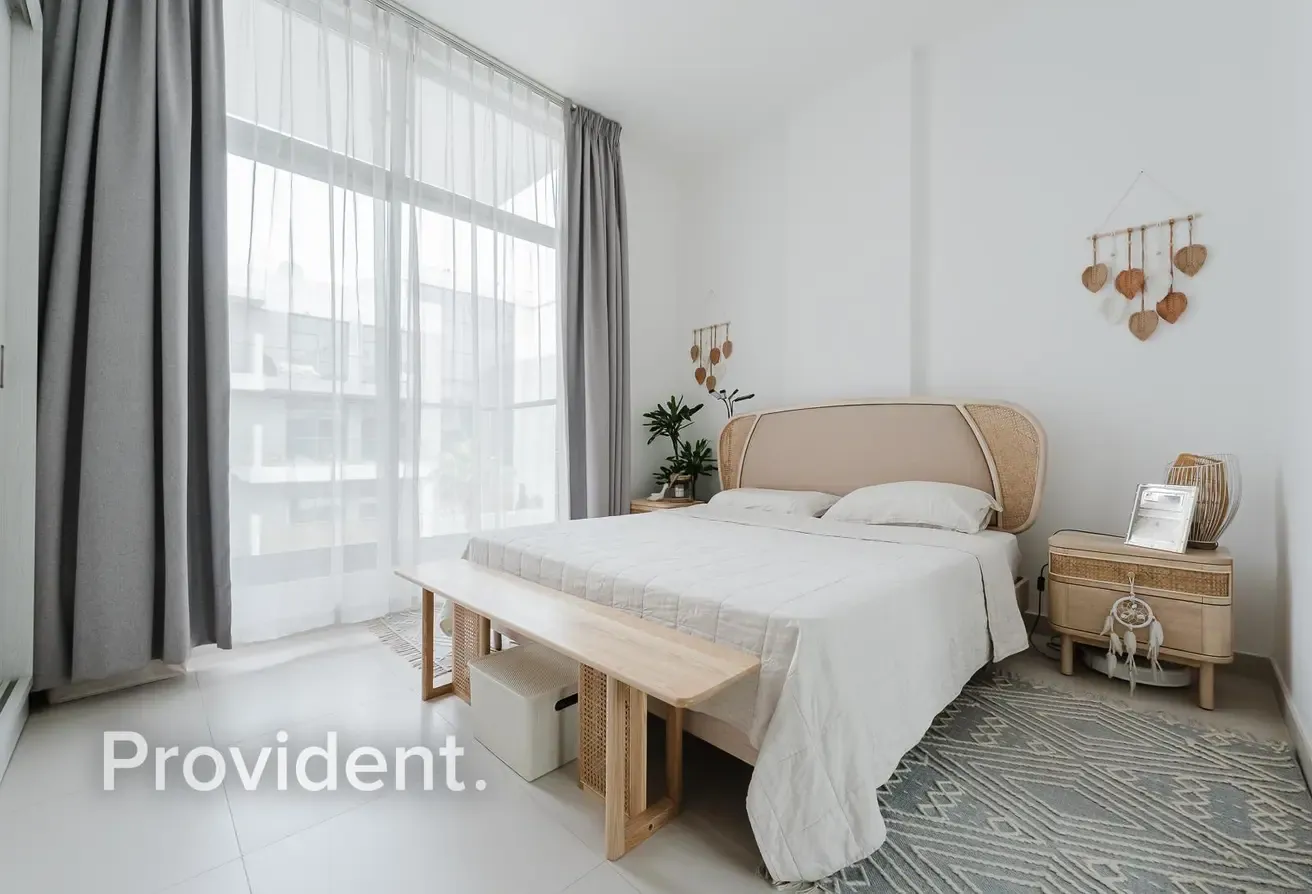 Luxurious Furnished | Pool View | Mid Floor