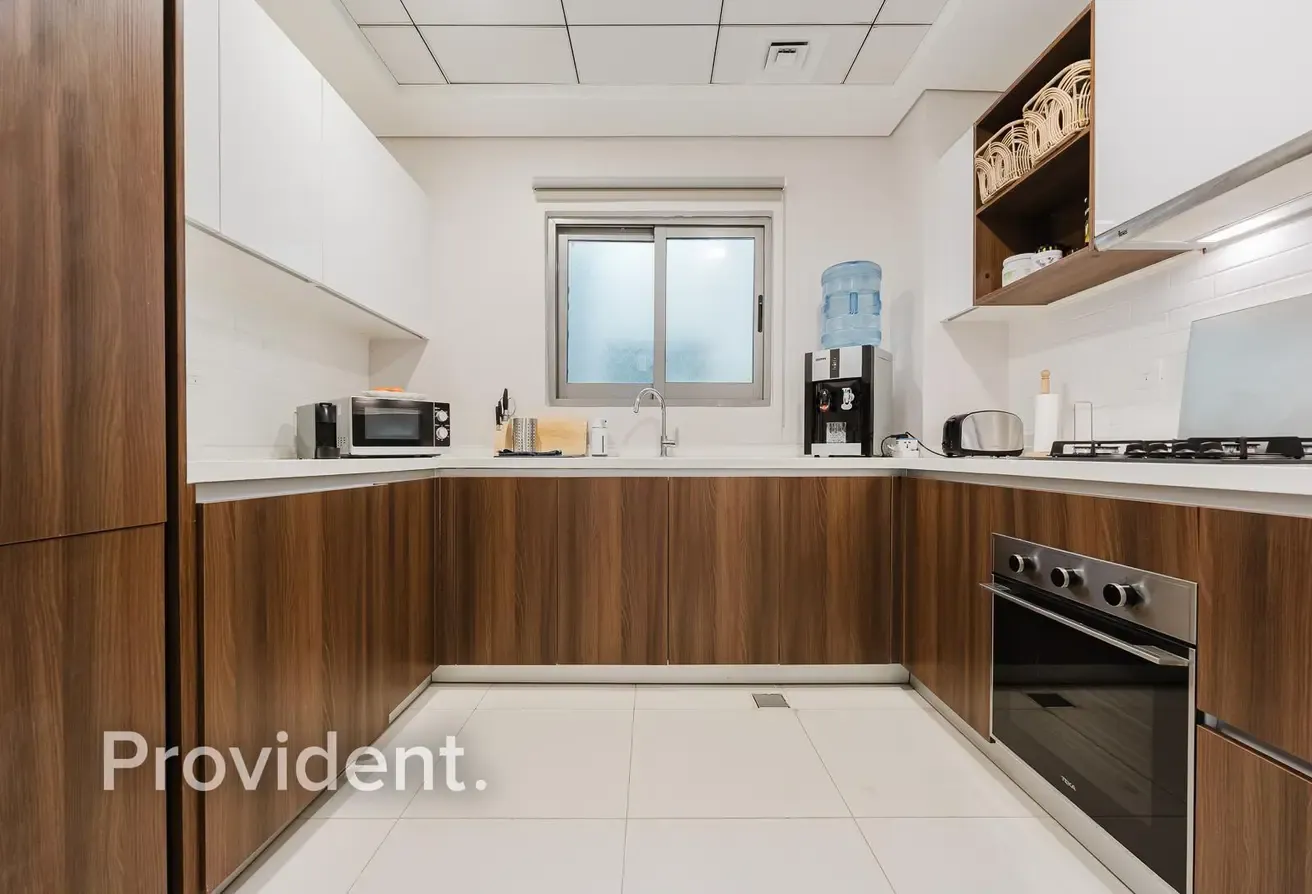 Luxurious Furnished | Pool View | Mid Floor
