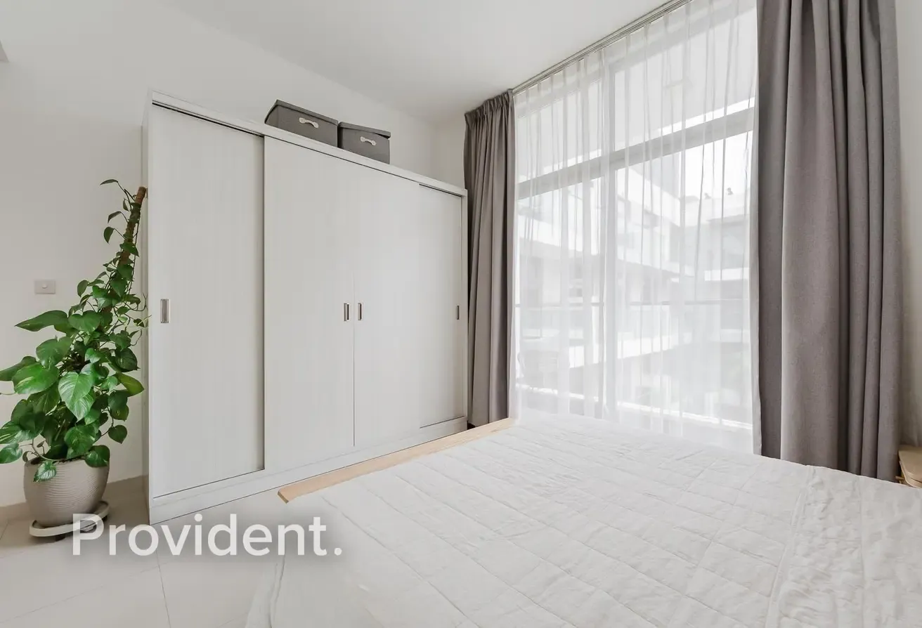 Luxurious Furnished | Pool View | Mid Floor