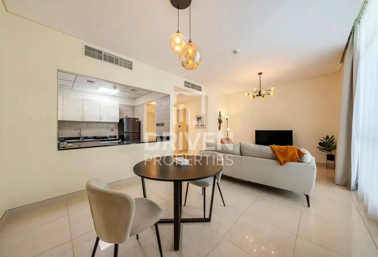 Ready to Move in | Fully Furnished | Chiller Free