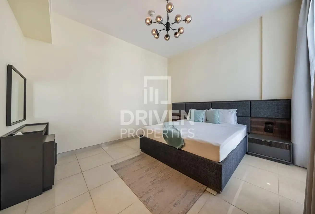 Ready to Move in | Fully Furnished | Chiller Free