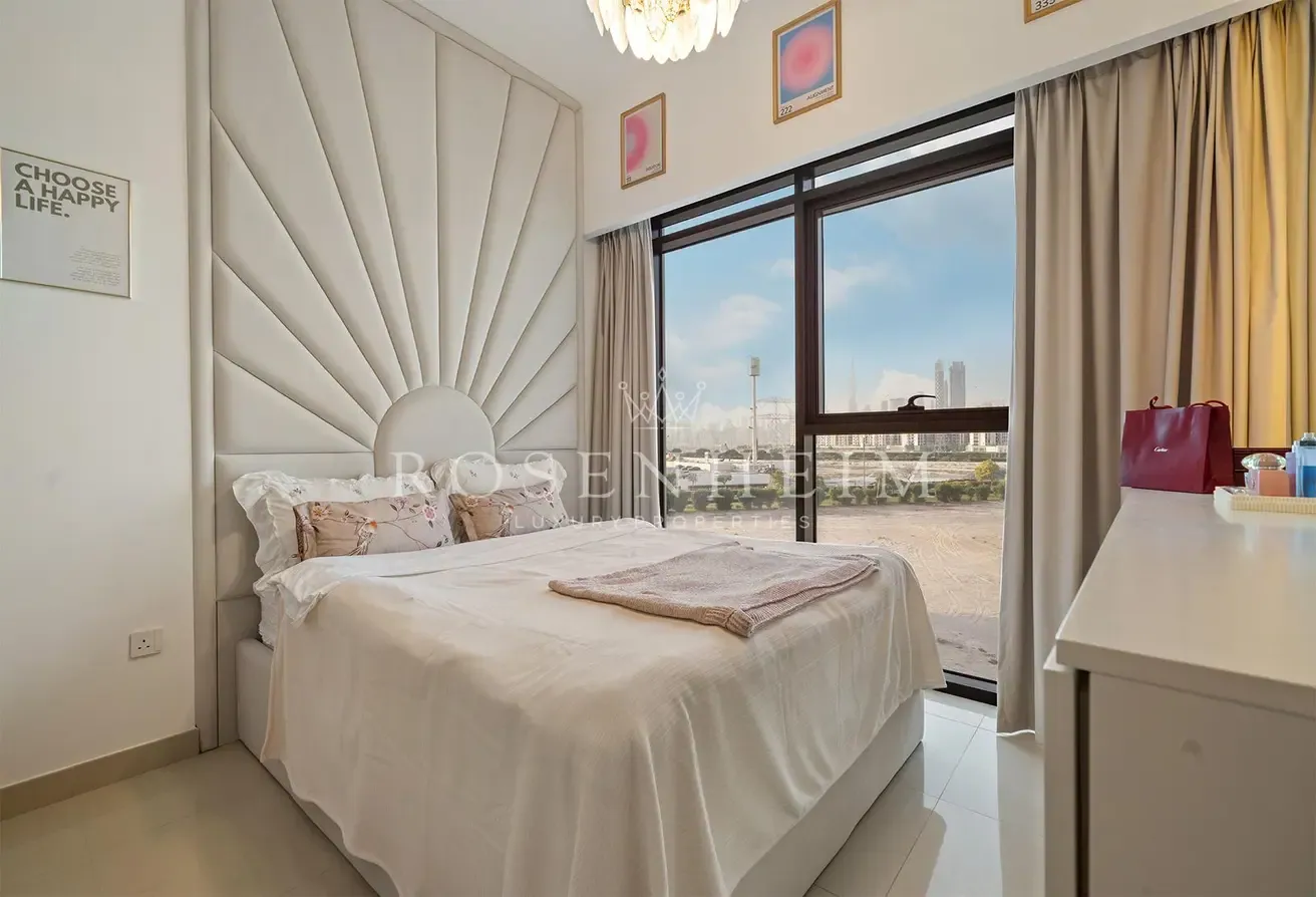 Quality Upgrade |  Burj Khalifa Views | 12 Cheques
