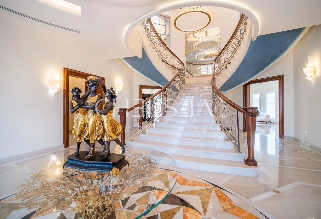 LAKE VIEW | SIGNATURE VILLA | ITALIAN INTERIOR