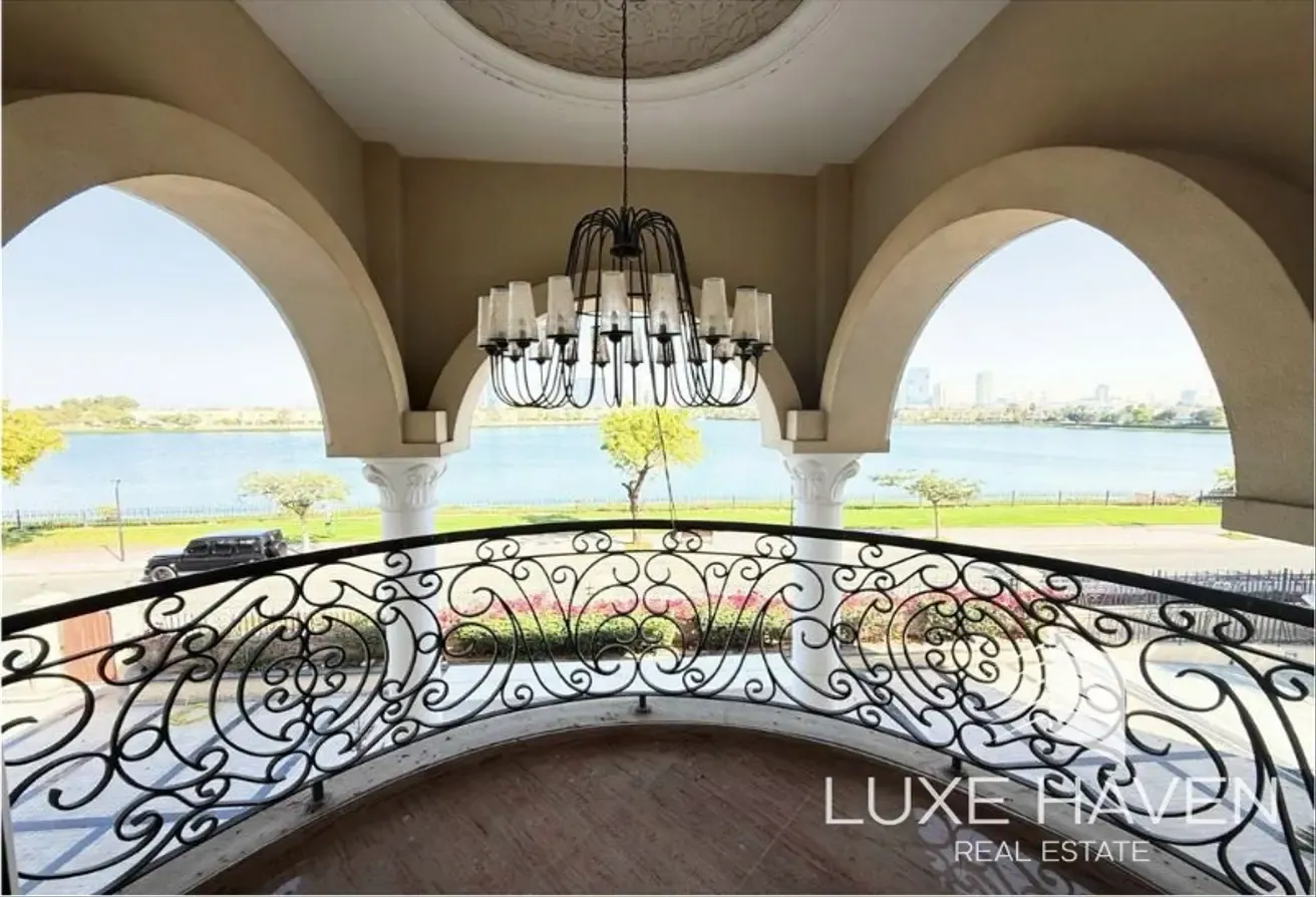 Lake Views | Luxury Villa | Private Pool