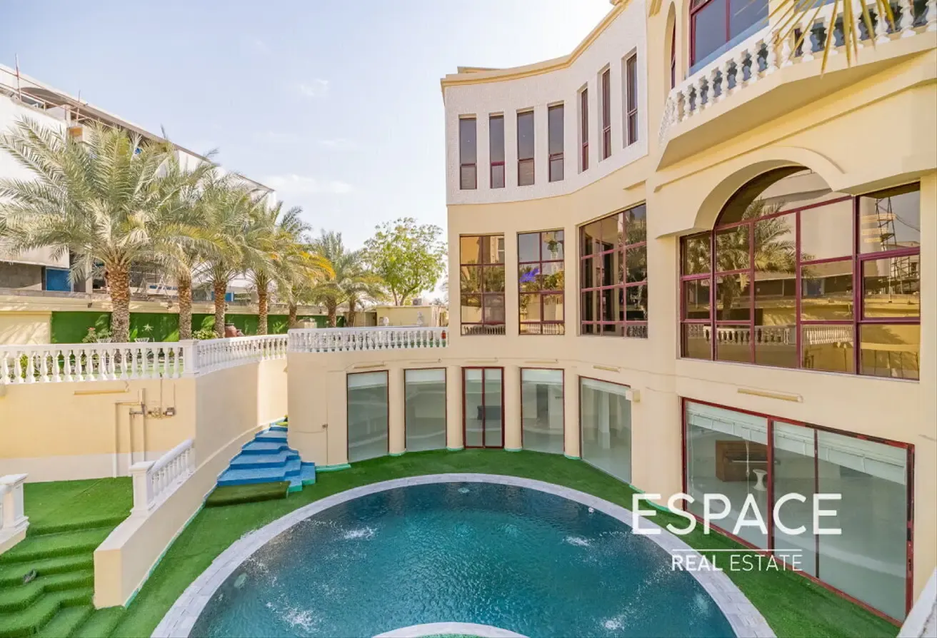 Luxury | Fully Furnished | Emirates Hills