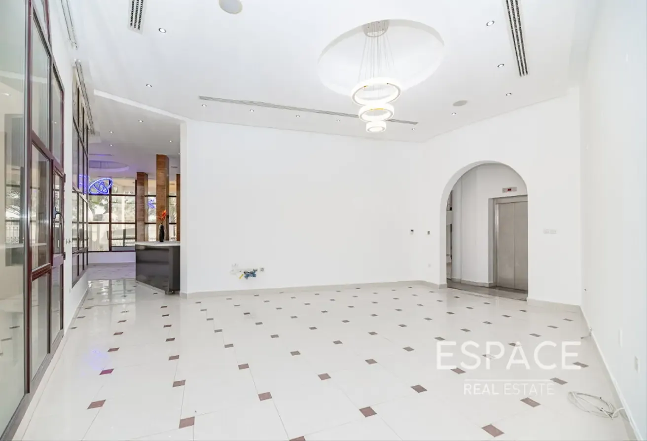 Luxury | Fully Furnished | Emirates Hills