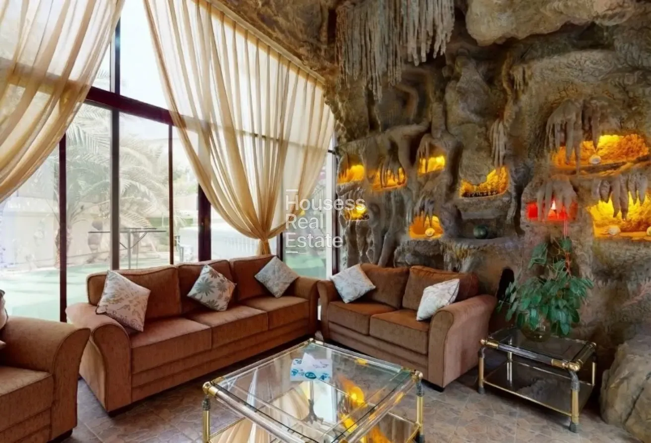 Ultra Luxury Villa | Emirates Hills | Lake Facing