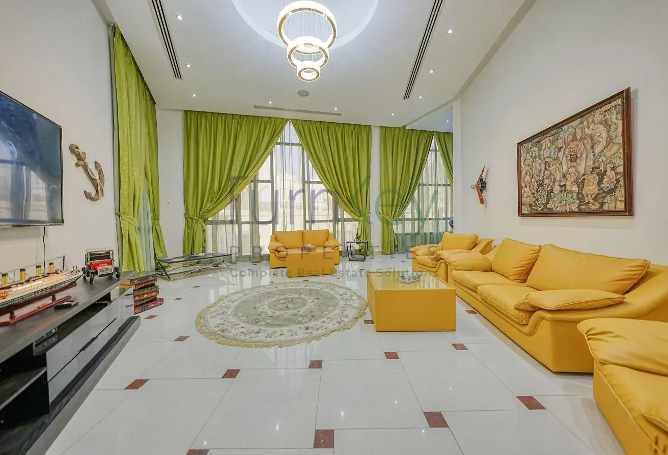 7 BED CUSTOM MADE MANSION I FURNISHED I BASEMENT
