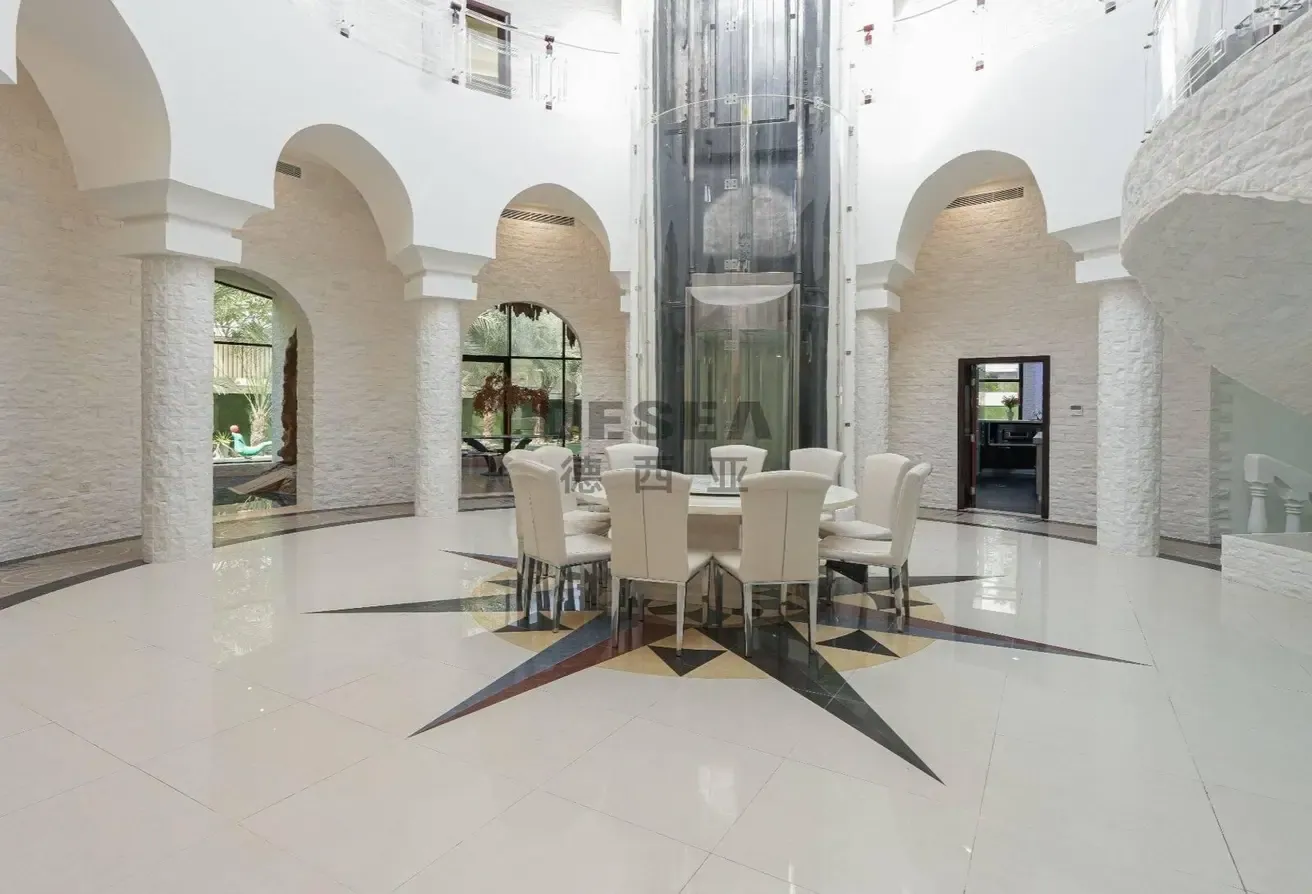 Ultra Luxury | Lake Facing | Ready to Move In