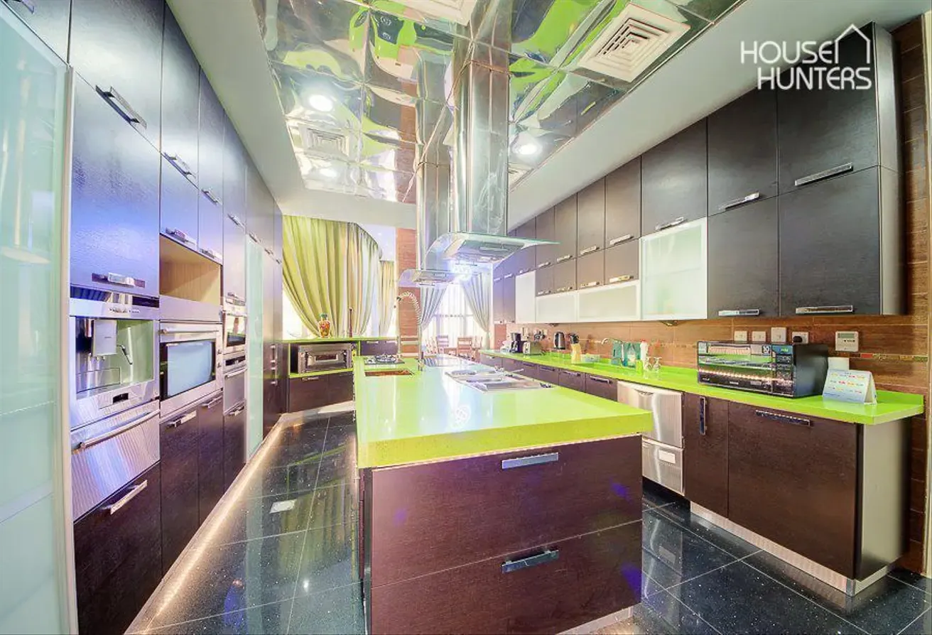 Exclusive | Cinema | 8 Bedrooms