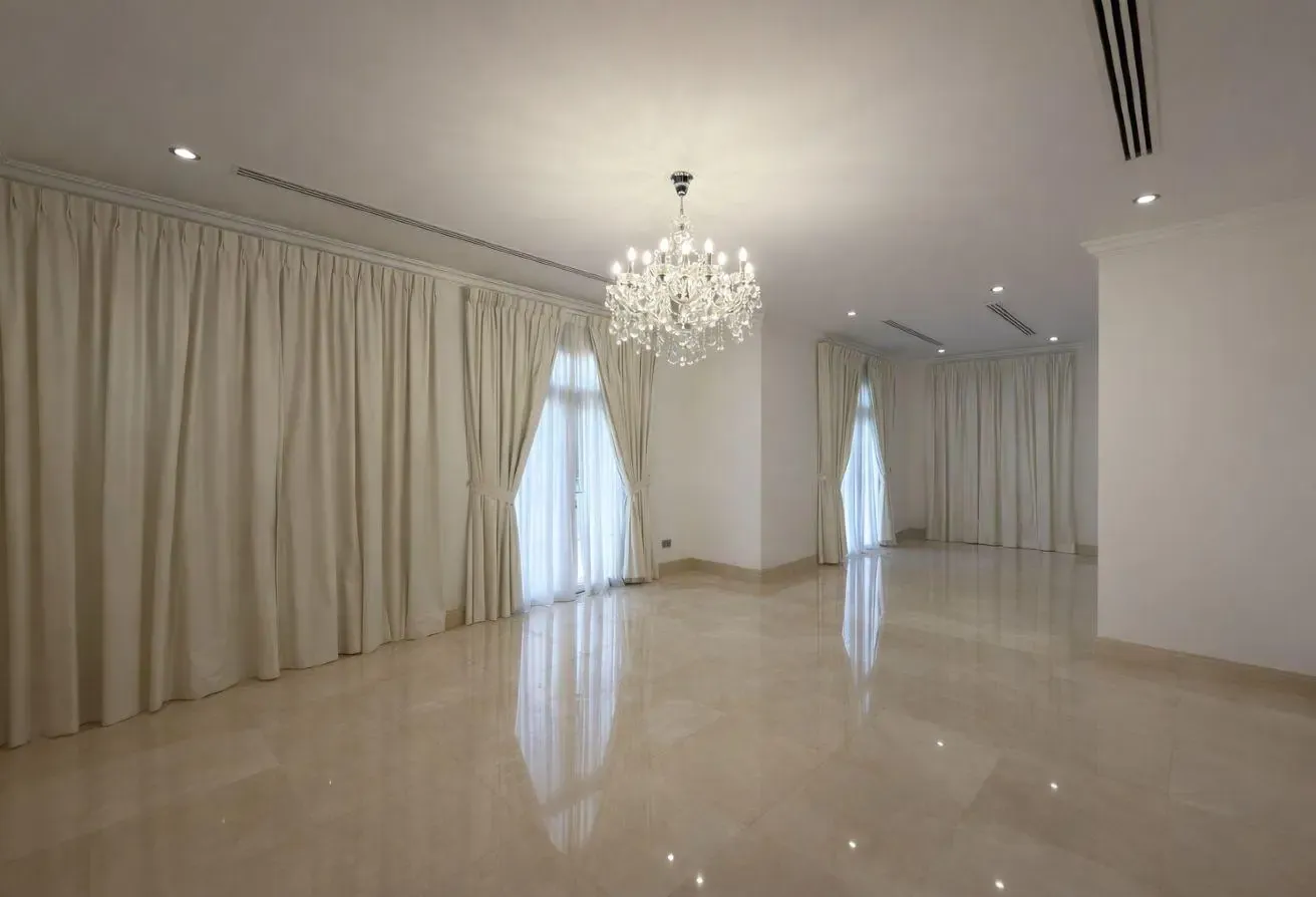 Lake View | Bright Villa | Private Pool & Garden