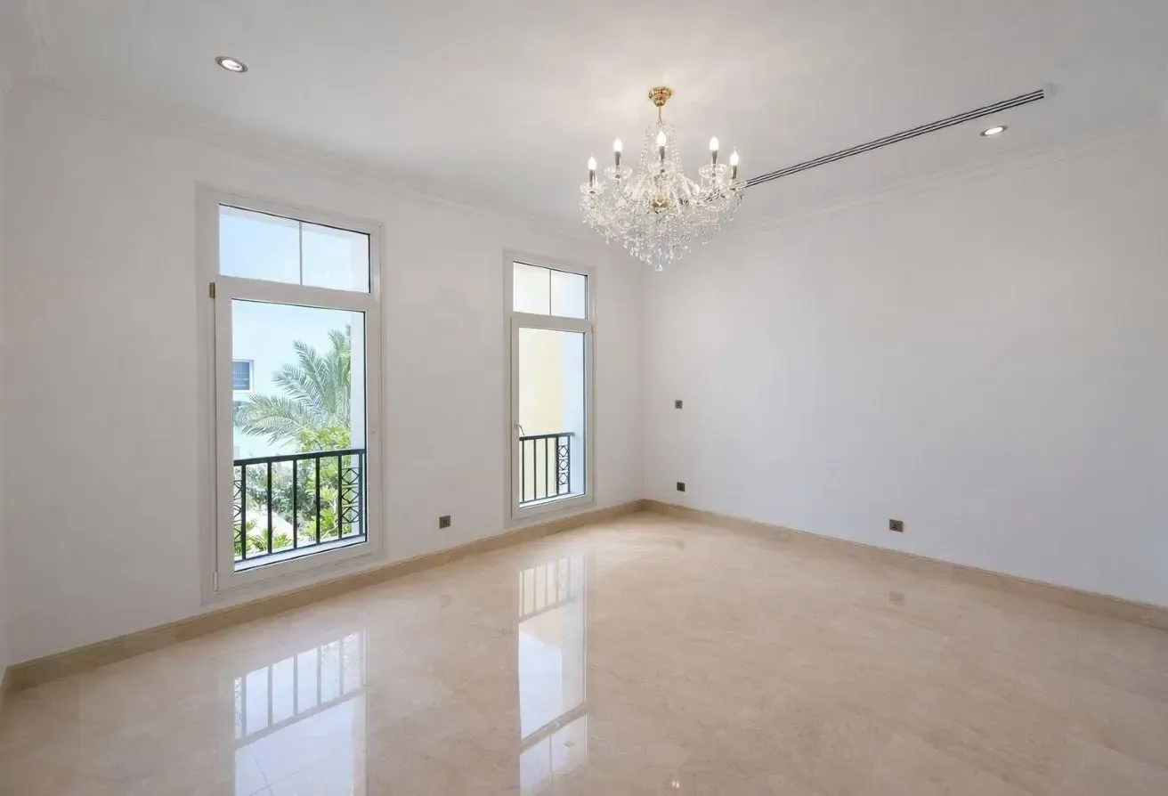Lake View | Bright Villa | Private Pool & Garden