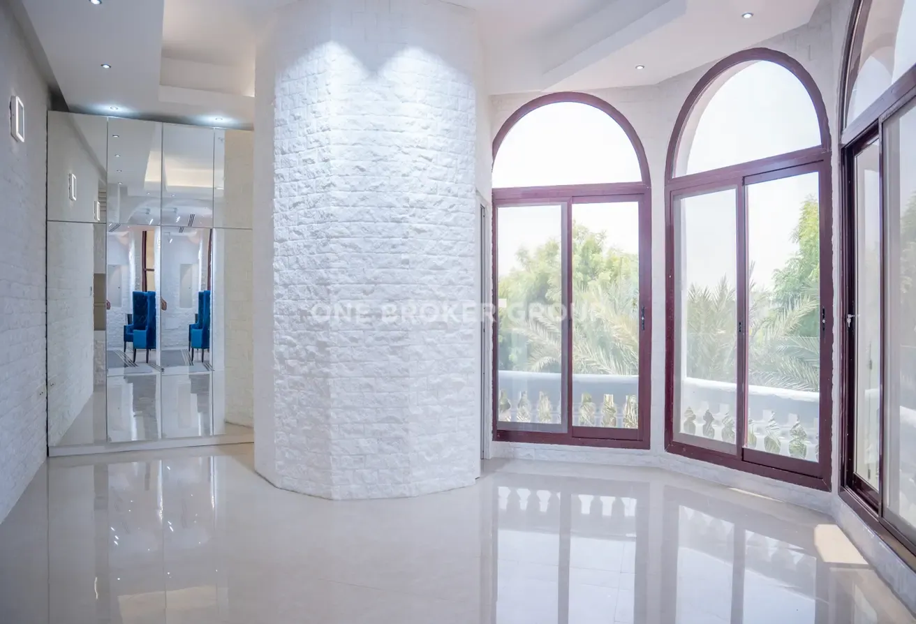 Rare Ultra-Luxury Mansion I Negotiable