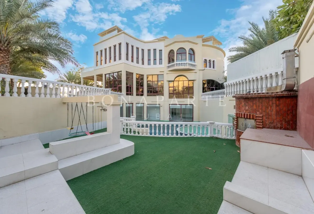 Big Plot | Lake View | Vacant Now