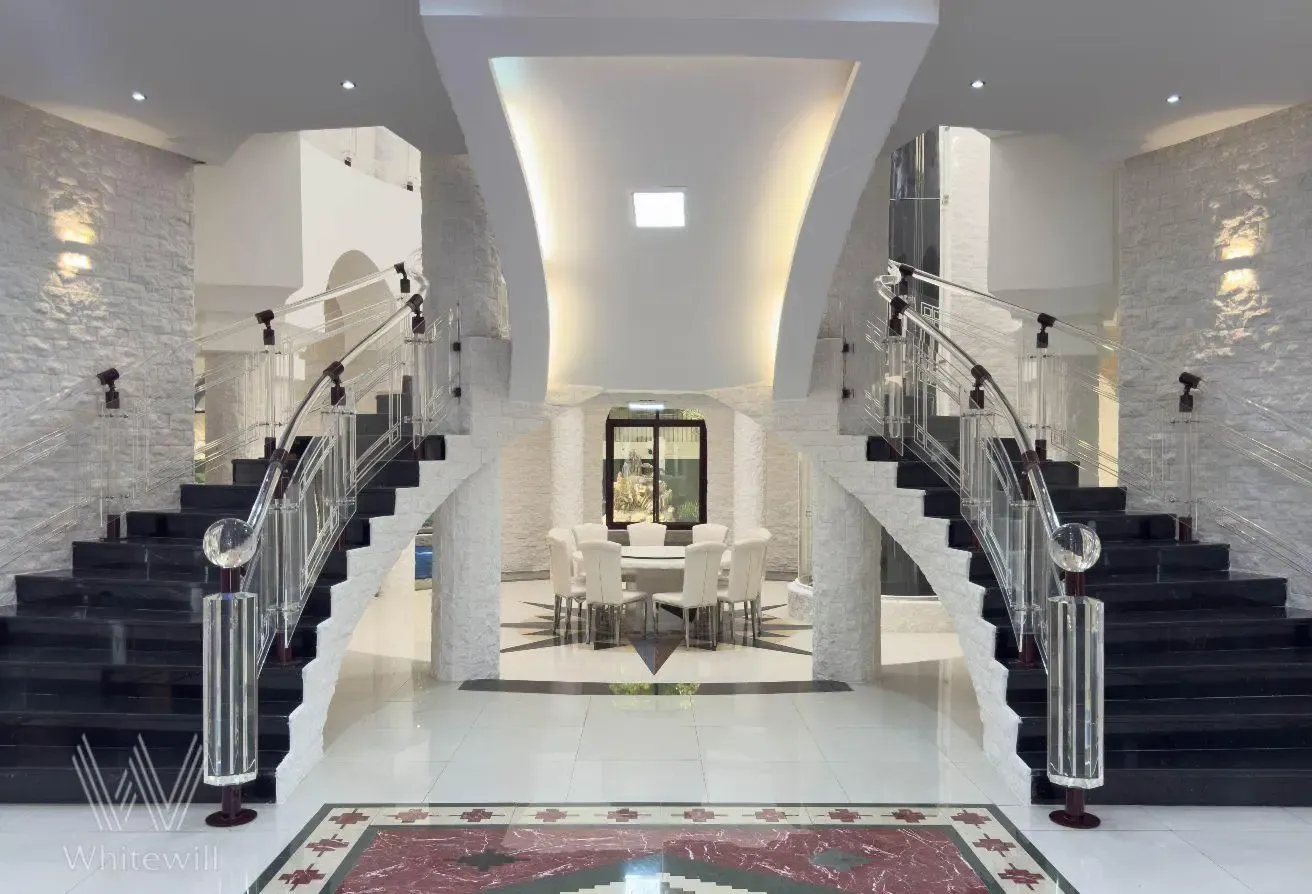 Ultra-Luxury | Pool, Cinema, Basement | Lake View