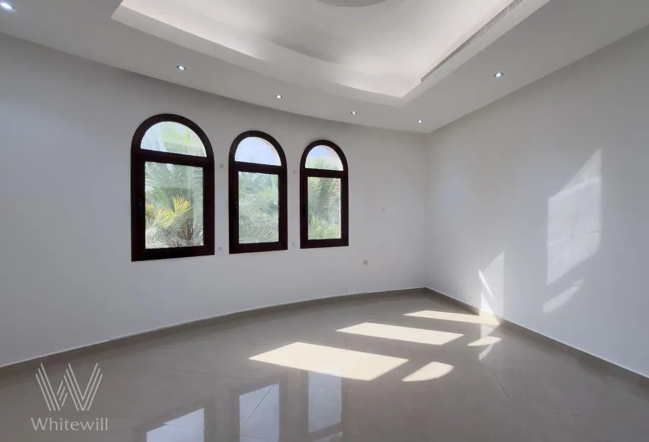 Ultra-Luxury | Pool, Cinema, Basement | Lake View