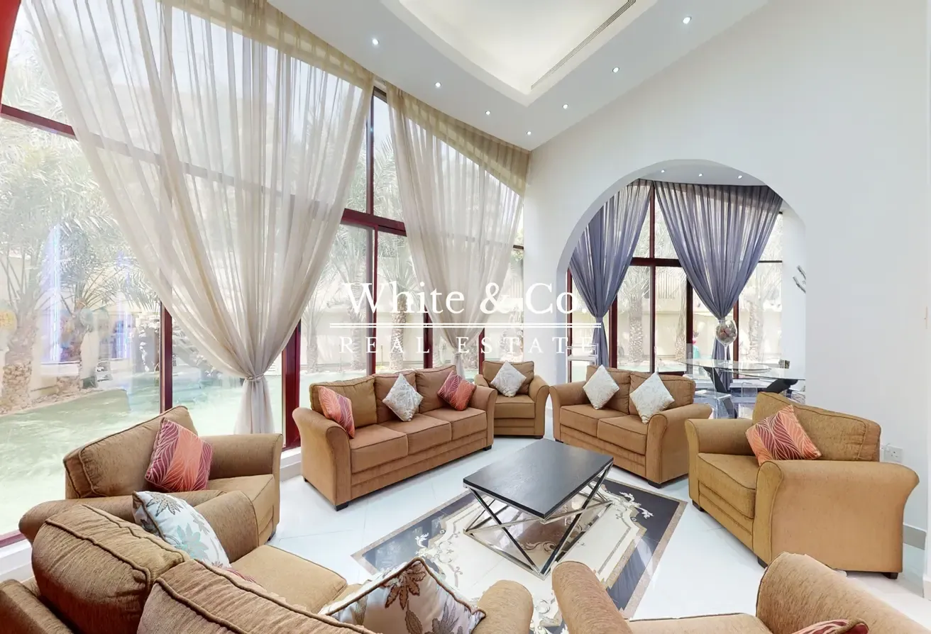 Cinema Room | Sauna+Jacuzzi | Lake Views