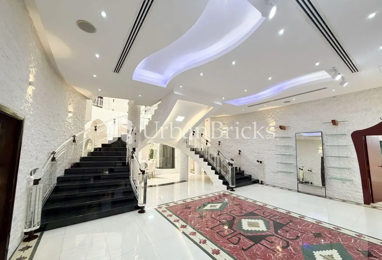 Spacious | Prime Location | Full Lake View