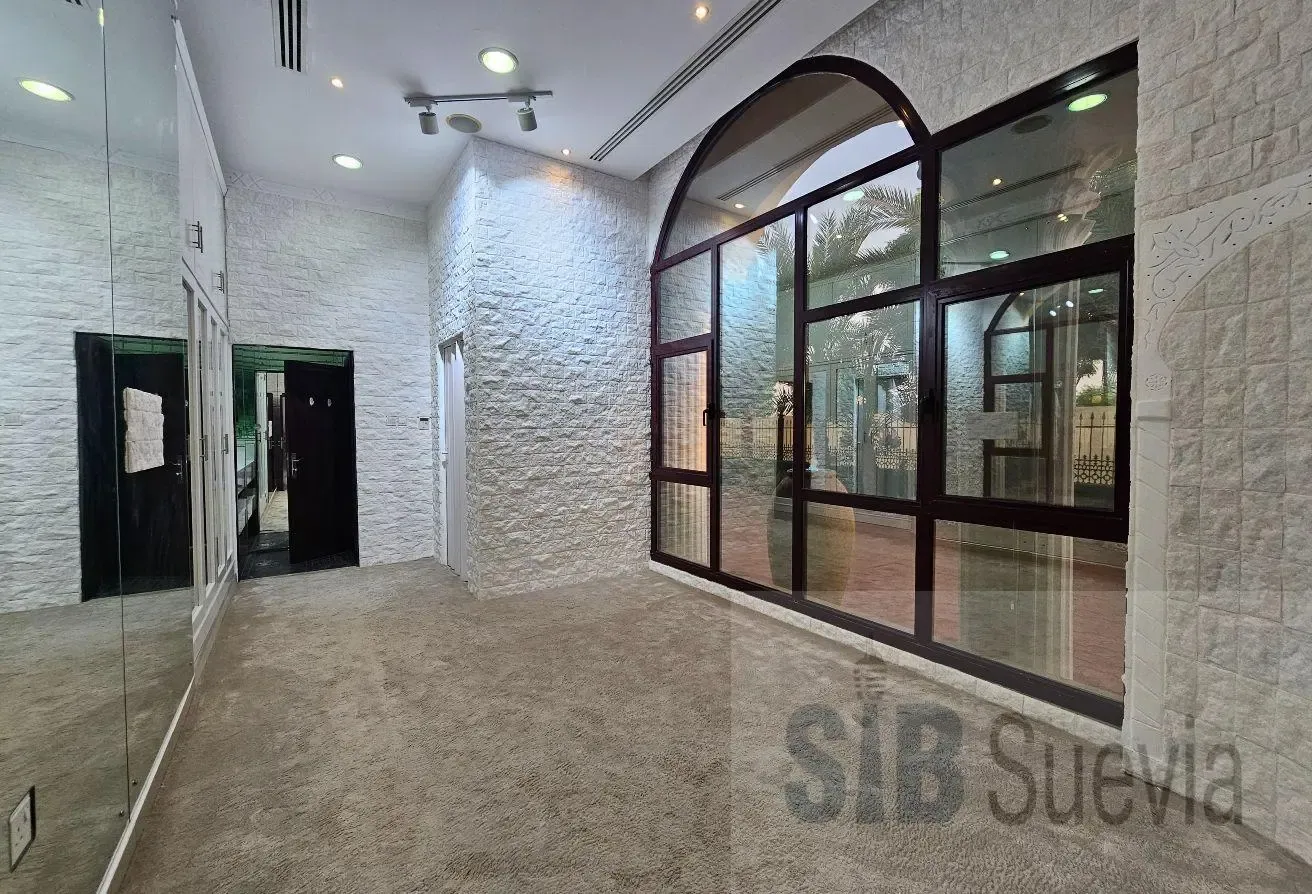 Luxurious Mansion | Rooftop Garden | Private Pool