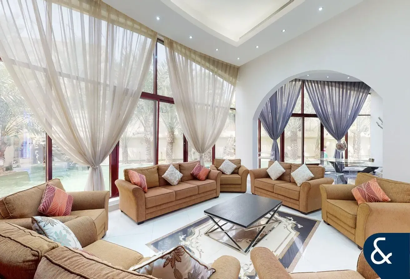 Grand Entrance | Lake Views  |  Cinema Room