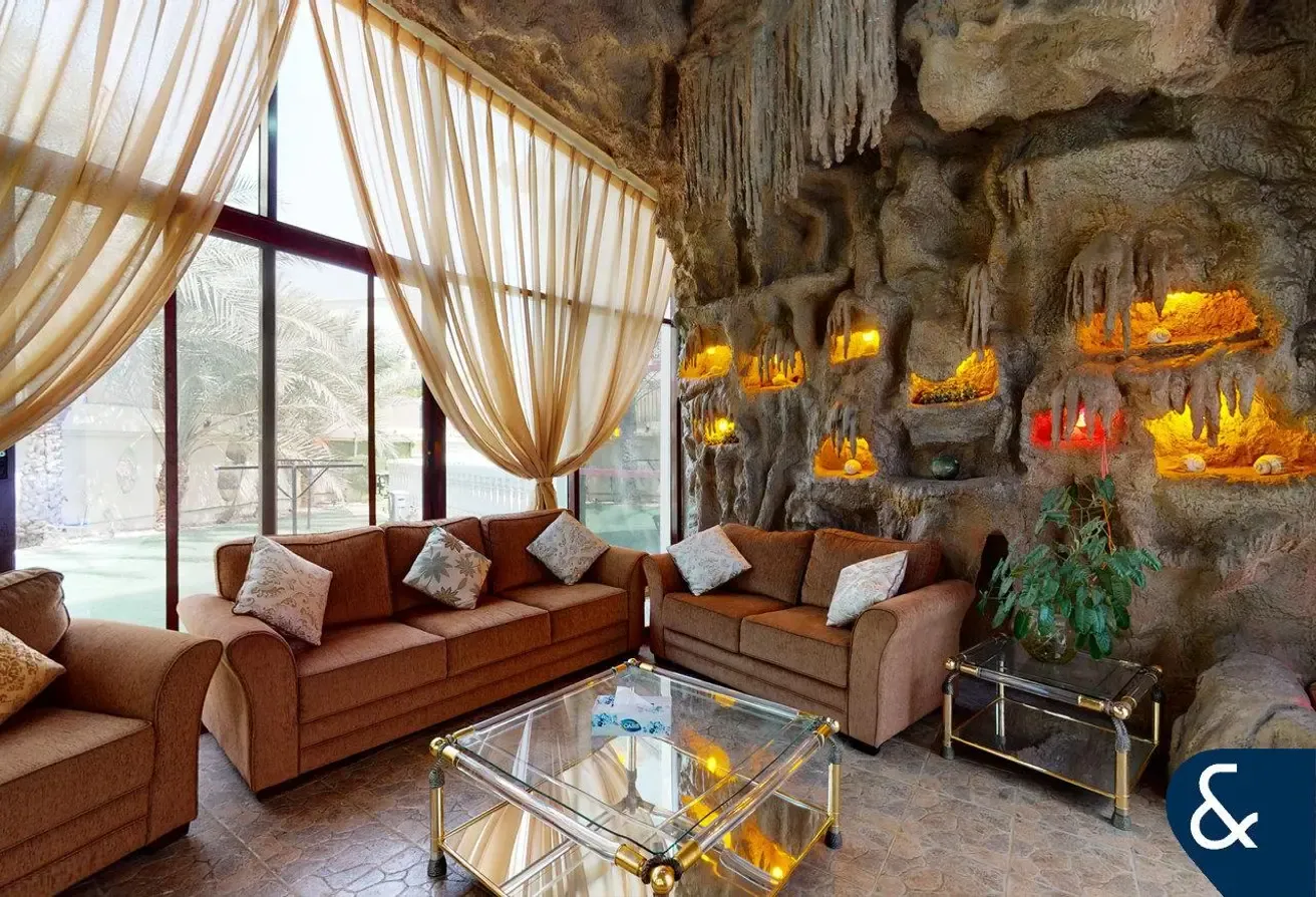 Grand Entrance | Lake Views  |  Cinema Room