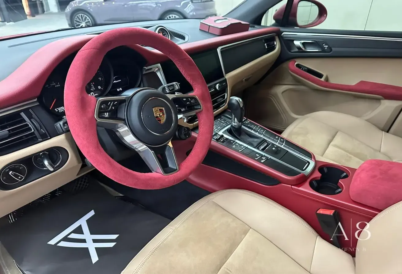Porsche Cayenne | Sauna and Steam | Cinema