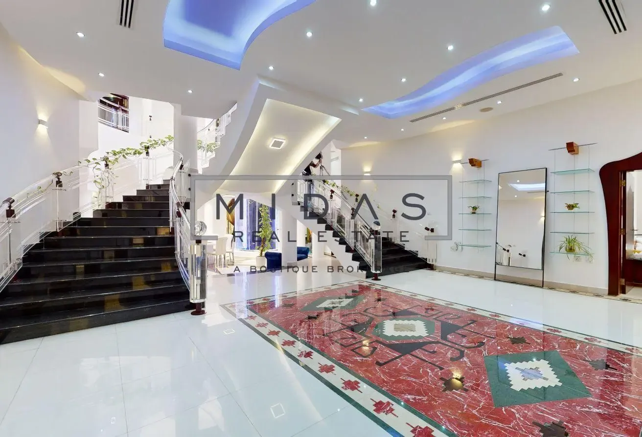 Luxurious Villa | Lake View | Fully Furnished