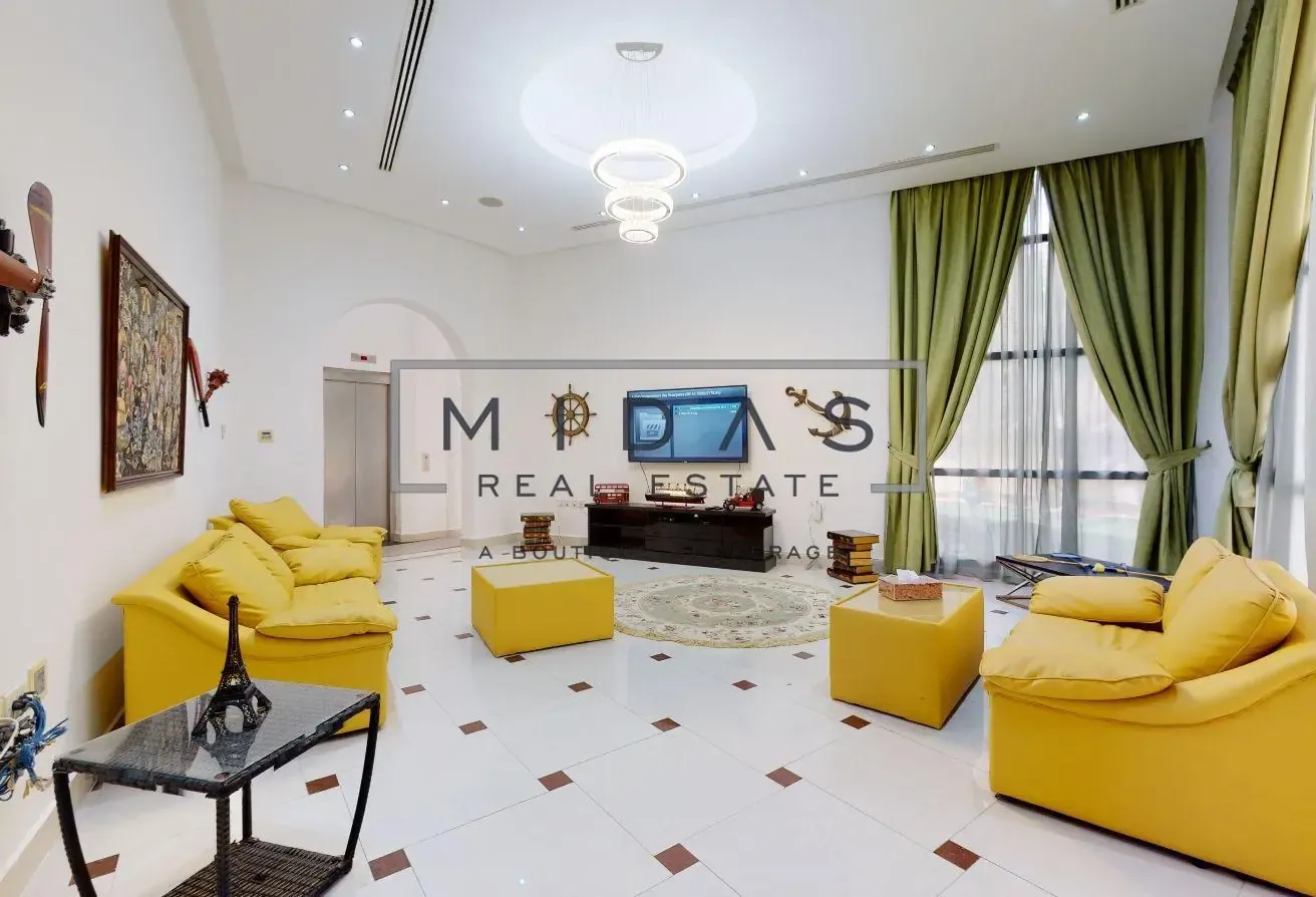 Luxurious Villa | Lake View | Fully Furnished
