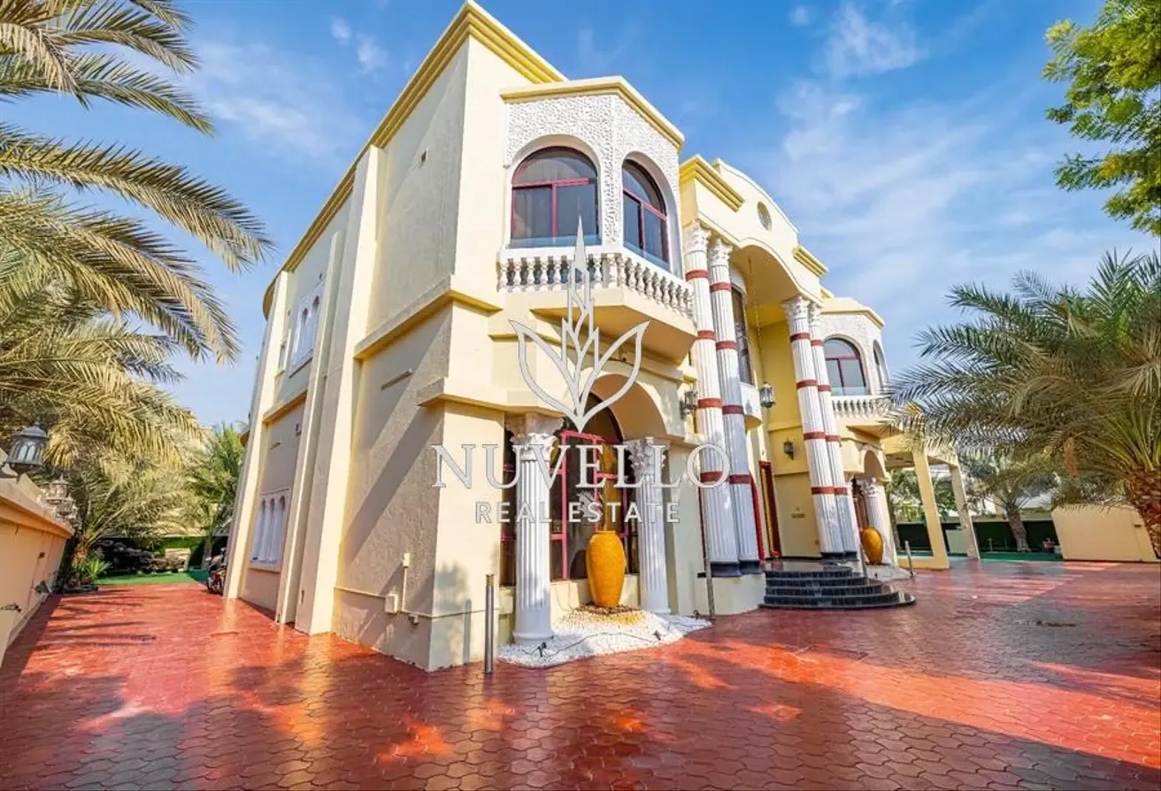 Lake View | Custom Built Mansion | Spa | Lift