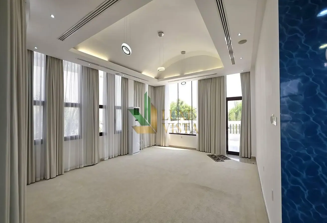 Luxury Mansion | Lake View | Pool | Cinema