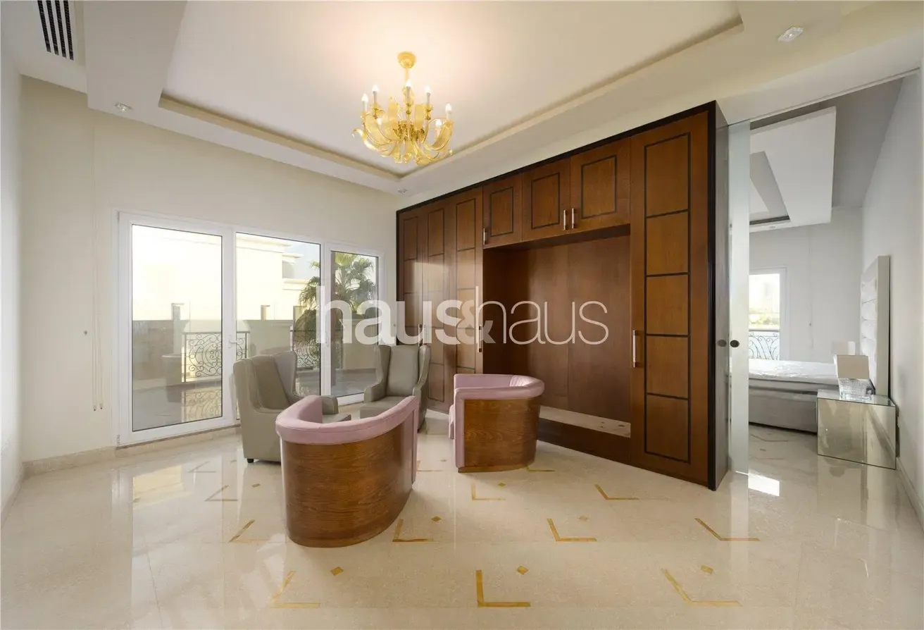 Elite Location | Lake View | Italian Furnishings