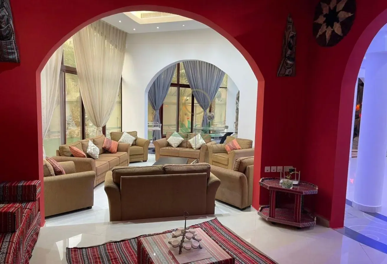 Massive Luxury Mansion | Pool | Sauna | Cinema