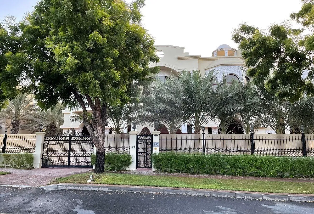 8 BR Luxury Villa with Lake View | Private Pool