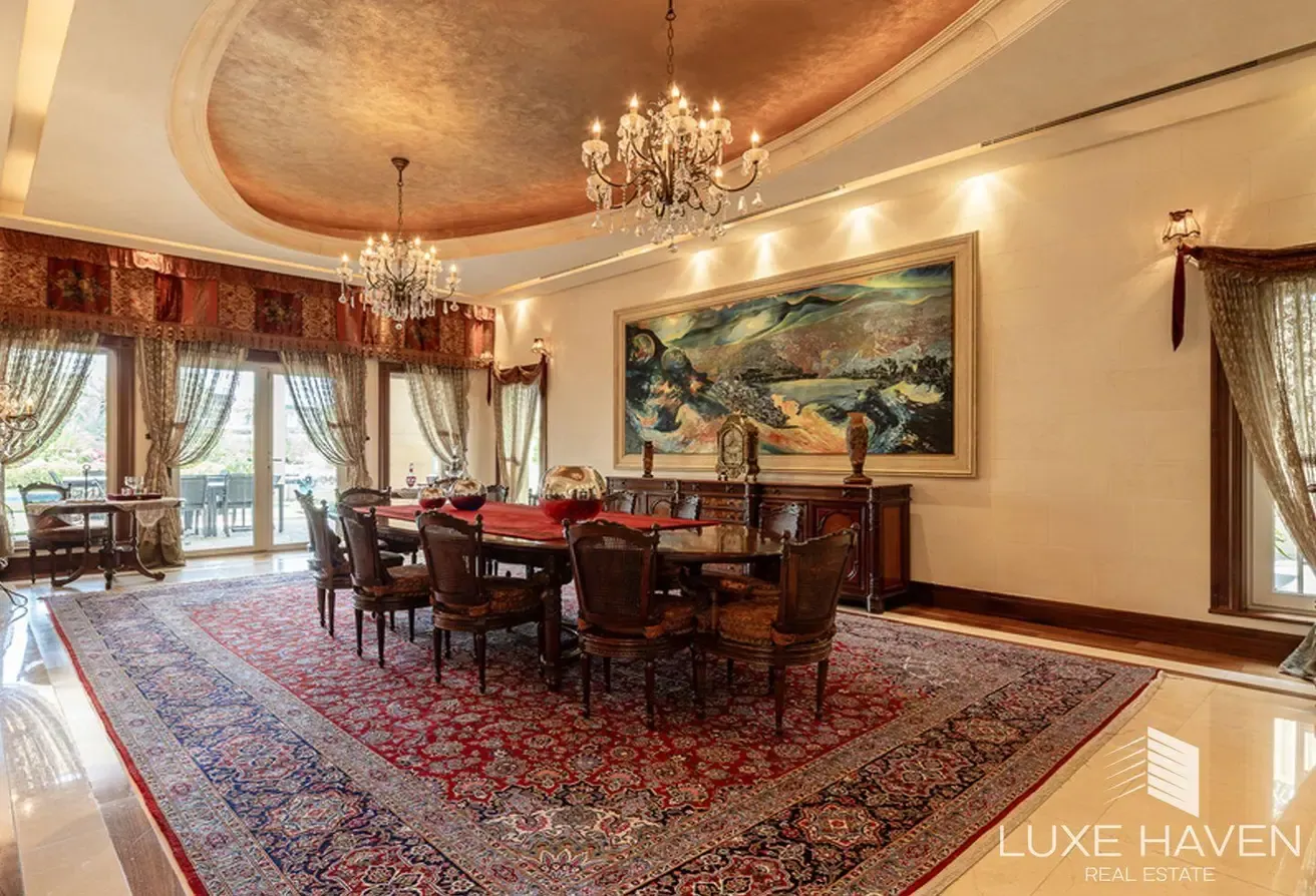 Exquisite Villa | 7 Beds | Modern Interior