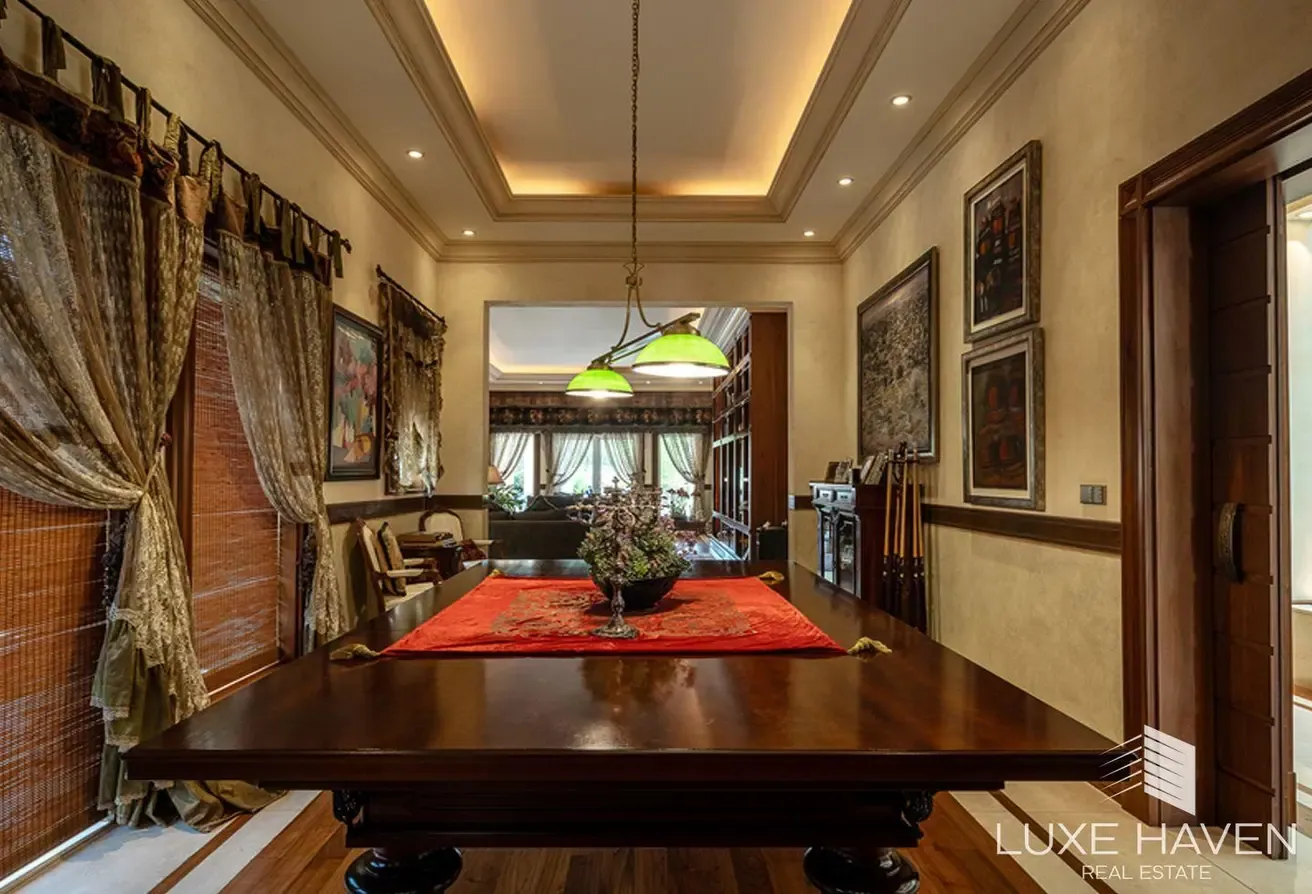 Exquisite Villa | 7 Beds | Modern Interior