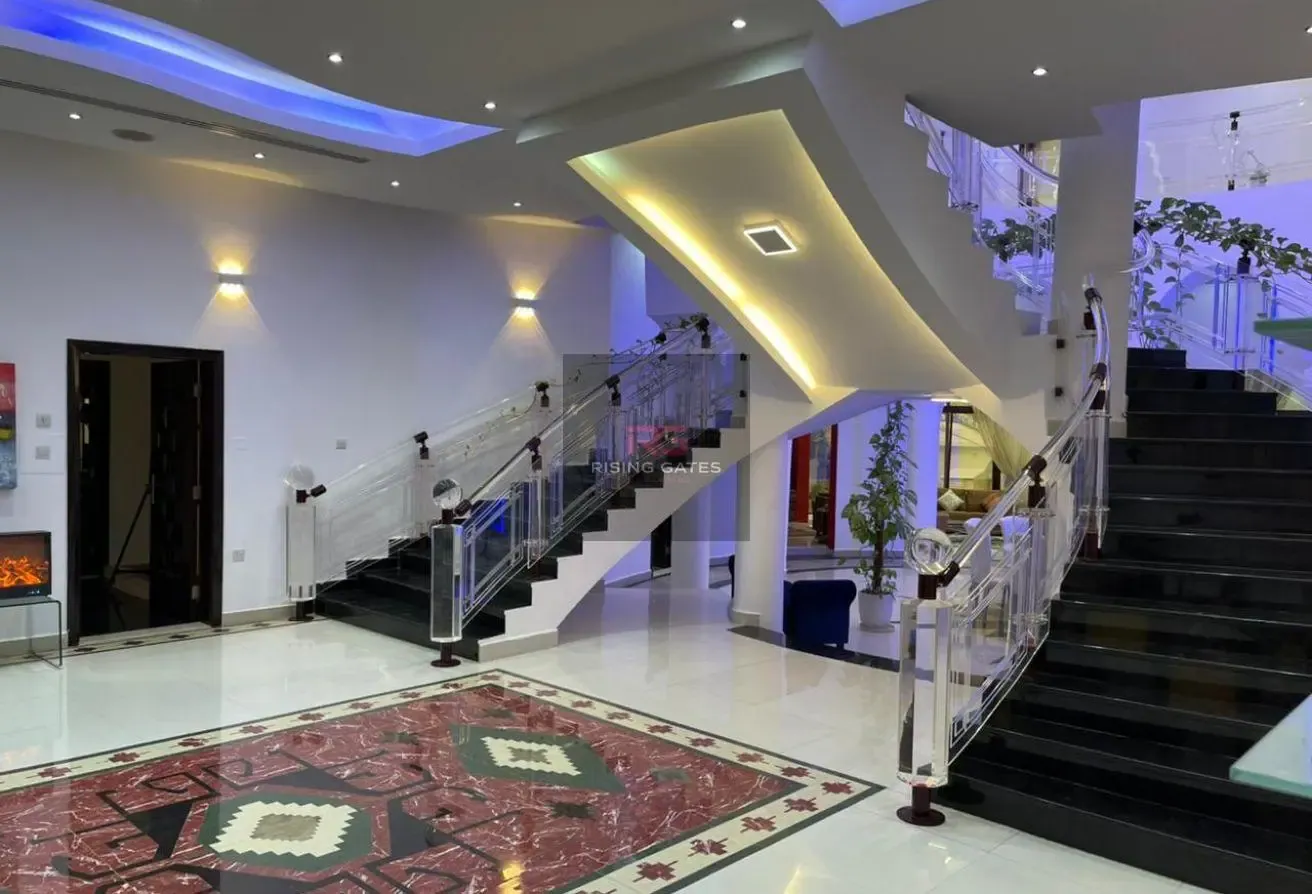 Mansion Living | Private Pool| Cinema| Roof Garden