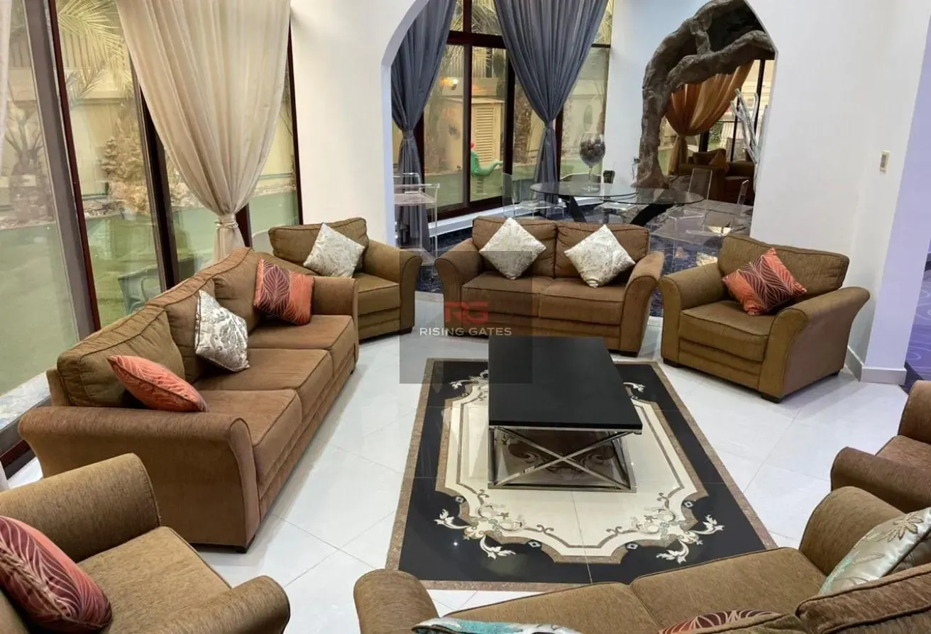Mansion Living | Private Pool| Cinema| Roof Garden