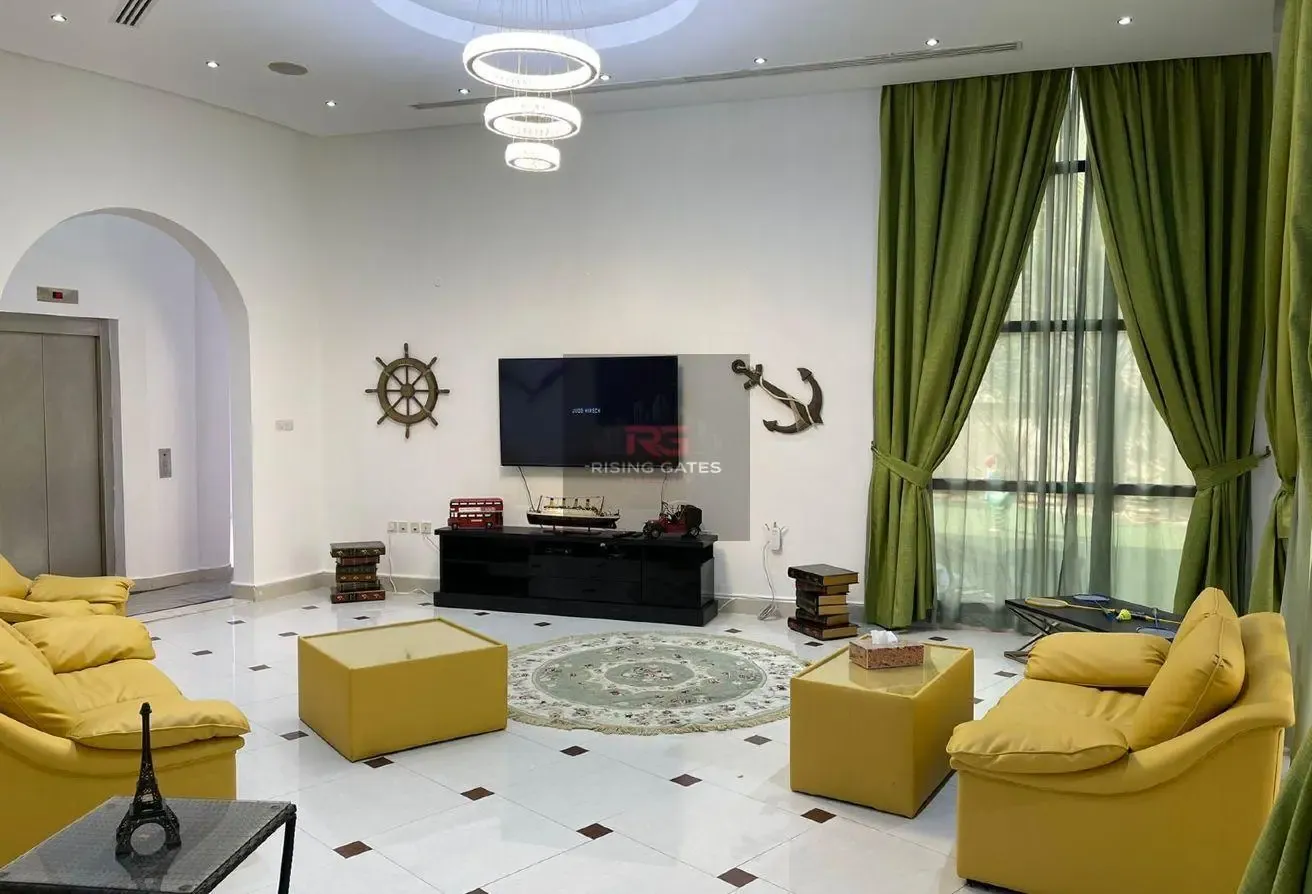 Mansion Living | Private Pool| Cinema| Roof Garden